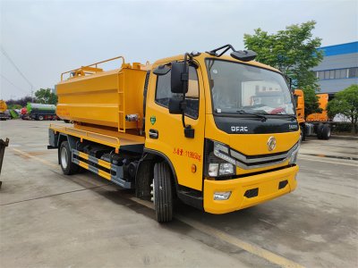 下水道高壓沖洗加抽吸聯(lián)合疏通車(chē)、清洗吸污車(chē)配高壓清洗泵和真空吸污泵